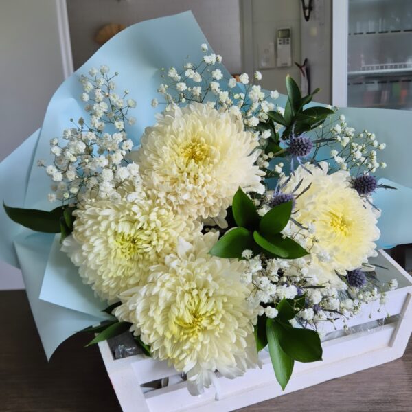White Simplicity